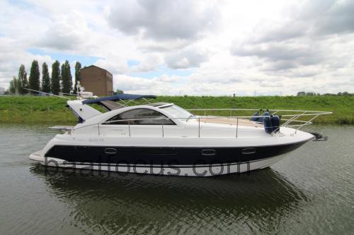 Fairline Targa 38 Spesifikasjoner og anmeldelser